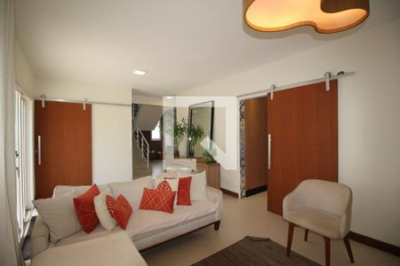 Sala 1 de casa de condomínio à venda com 4 quartos, 316m² em Taquara, Rio de Janeiro