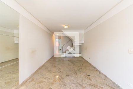 Sala de casa para alugar com 6 quartos, 325m² em Vila Zelina, São Paulo