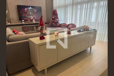 Apartamento à venda com 4 quartos, 238m² em Vila Suzana, São Paulo