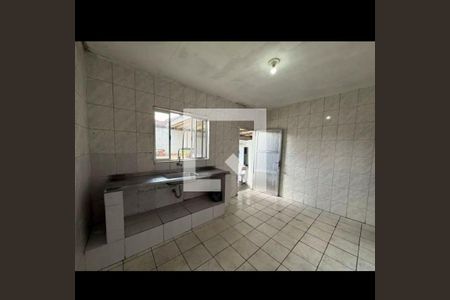Casa à venda com 2 quartos, 154m² em Vila Lutécia, Santo André