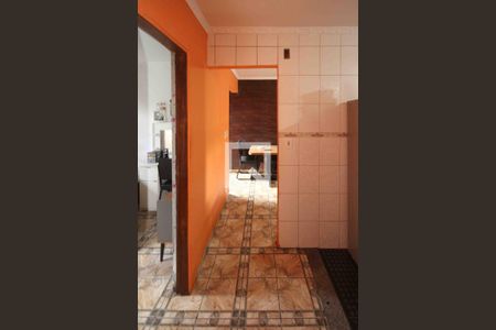 Corredor de apartamento à venda com 2 quartos, 70m² em Fazenda da Juta, São Paulo