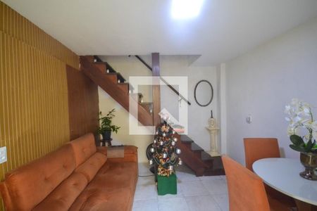 Sala de casa para alugar com 2 quartos, 150m² em Prata, Nova Iguaçu