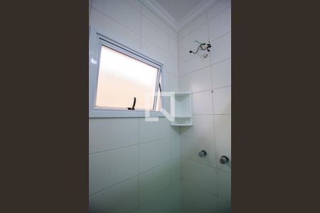 Banheiro da Suíte  de casa de condomínio para alugar com 3 quartos, 120m² em Jardim Americano, Sorocaba