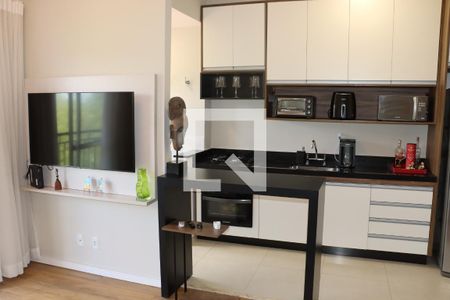 Apartamento para alugar com 1 quarto, 38m² em Granja Viana, Cotia
