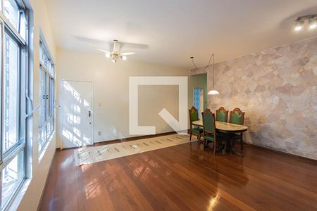 Sala de casa à venda com 4 quartos, 300m² em Maracanã, Rio de Janeiro