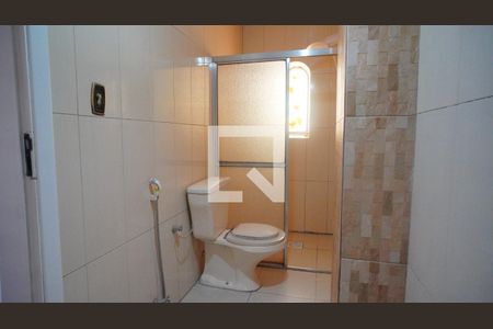 Banheiro da Suíte de casa à venda com 4 quartos, 255m² em Cavalhada, Porto Alegre