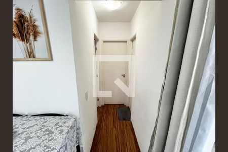 Corredor de apartamento para alugar com 2 quartos, 48m² em Vila Bela Vista (zona Norte), São Paulo