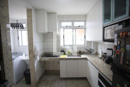 Cozinha de apartamento à venda com 4 quartos, 174m² em Prado, Belo Horizonte