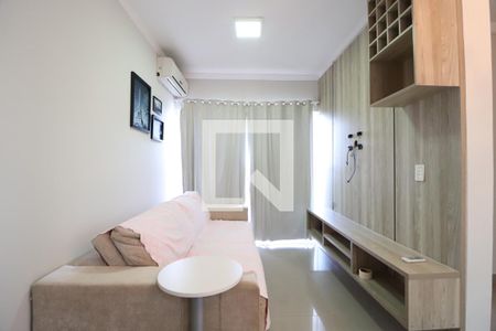 Sala de apartamento para alugar com 2 quartos, 68m² em Marta Helena, Uberlândia