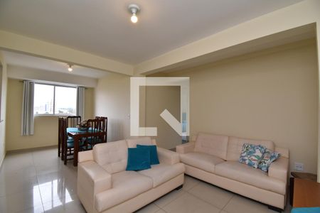 Sala de Estar e Jantar de apartamento para alugar com 3 quartos, 70m² em Tingui, Curitiba