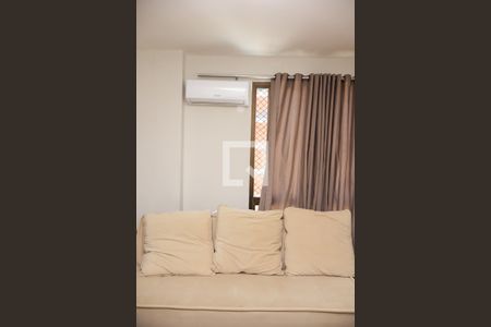 Apartamento para alugar com 5 quartos, 338m² em Caminho das Árvores, Salvador