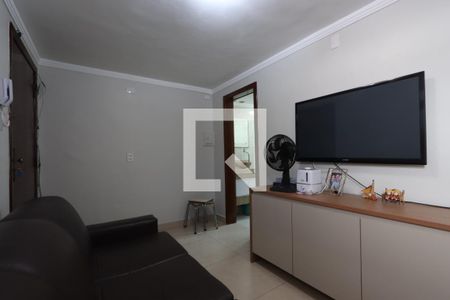 Sala de apartamento à venda com 2 quartos, 42m² em Conjunto Habitacional Teotonio Vilela, São Paulo