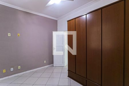 Quarto  de casa para alugar com 2 quartos, 140m² em Inhaúma, Rio de Janeiro