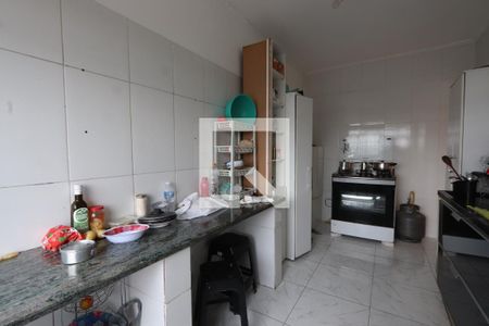 Cozinha de apartamento para alugar com 1 quarto, 75m² em Jardim Planalto, São Paulo