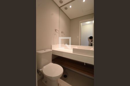 Lavabo de apartamento para alugar com 1 quarto, 62m² em Itaim Bibi, São Paulo