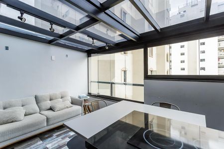 Sala/Cozinha de apartamento à venda com 1 quarto, 46m² em Vila Olímpia, São Paulo