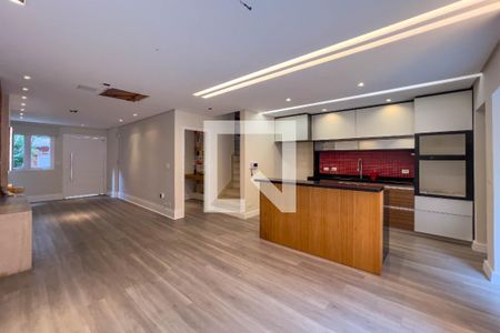 Sala e cozinha de casa à venda com 2 quartos, 236m² em Vila Mariana, São Paulo