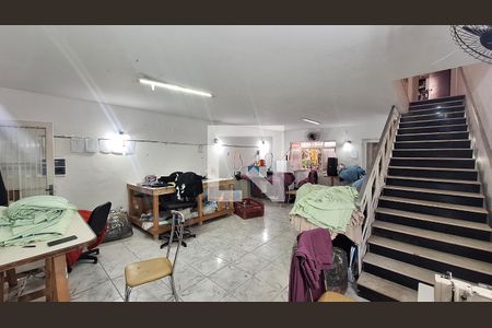 Sala 1 de casa à venda com 6 quartos, 150m² em Barra Funda, São Paulo