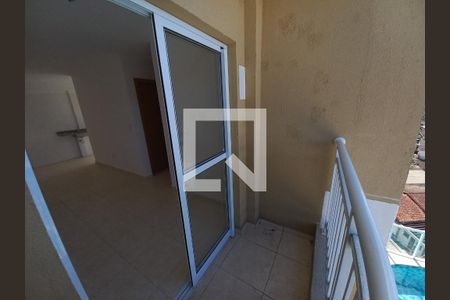 Sacada de apartamento para alugar com 2 quartos, 47m² em Parque Sao Vicente, São Vicente
