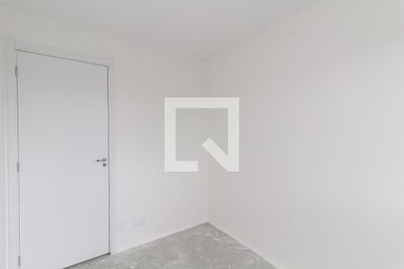 Quarto 1 de apartamento para alugar com 2 quartos, 40m² em Jardim Helian, São Paulo