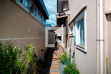 Corredor de casa de condomínio para alugar com 3 quartos, 300m² em Jardins Mônaco, Aparecida de Goiânia