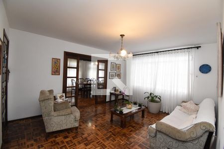 Sala de casa para alugar com 2 quartos, 250m² em Seminário, Curitiba