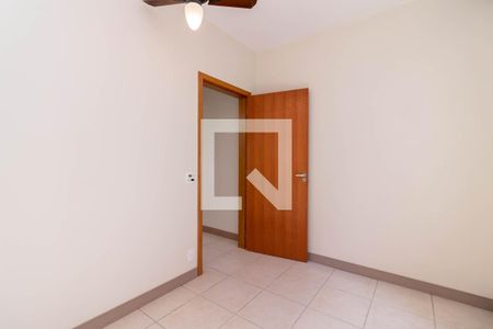 Sala de TV de casa para alugar com 2 quartos, 201m² em Limão, São Paulo