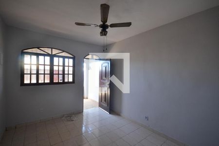 Casa para alugar com 3 quartos, 58m² em Ponto Chic, Nova Iguaçu