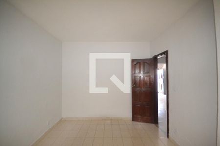 Casa para alugar com 3 quartos, 58m² em Ponto Chic, Nova Iguaçu