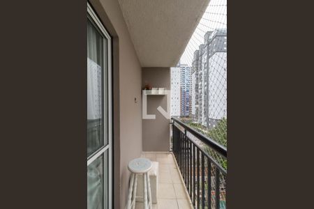 Sacada de apartamento à venda com 3 quartos, 66m² em Vila Augusta, Guarulhos