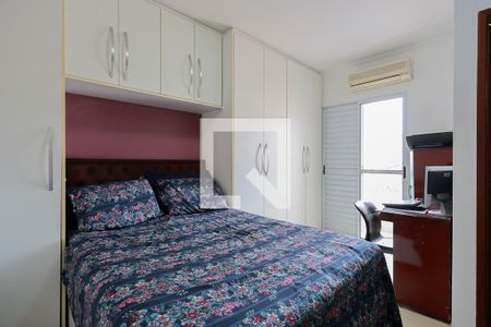 Suíte de casa à venda com 3 quartos, 250m² em Vila Aurora (zona Norte), São Paulo