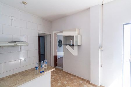 Sala de casa para alugar com 2 quartos, 90m² em Osvaldo Cruz, Rio de Janeiro