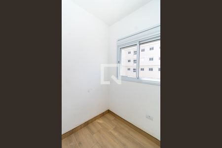 Quarto de apartamento para alugar com 2 quartos, 46m² em Vila Mazzei, São Paulo