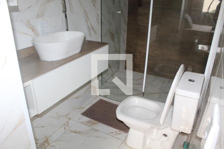 Banheiro Social de kitnet/studio para alugar com 1 quarto, 32m² em Centro Histórico de São Paulo, São Paulo