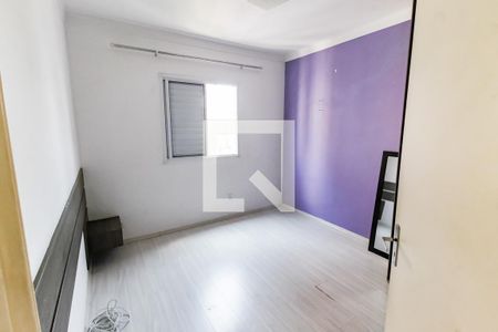 Quarto 1 de apartamento para alugar com 2 quartos, 57m² em Jardim Henriqueta, Taboão da Serra