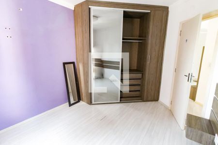 Quarto 1 - Armários de apartamento para alugar com 2 quartos, 57m² em Jardim Henriqueta, Taboão da Serra