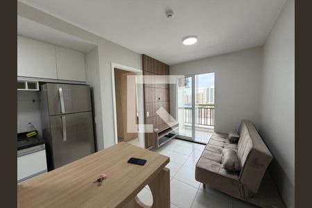 Sala e varanda  de apartamento para alugar com 1 quarto, 33m² em Aguas Claras, Brasília