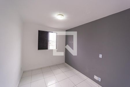 Quarto 1 de apartamento para alugar com 2 quartos, 49m² em Vila Sílvia, São Paulo