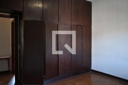 Quarto 1 de casa para alugar com 3 quartos, 250m² em Planalto Paulista, São Paulo