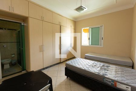 Casa à venda com 4 quartos, 360m² em Inconfidentes, Contagem