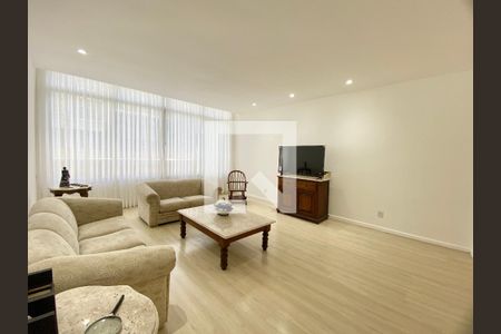 Sala  de apartamento para alugar com 3 quartos, 147m² em Copacabana, Rio de Janeiro