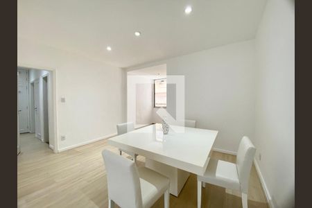 Sala  de apartamento para alugar com 3 quartos, 147m² em Copacabana, Rio de Janeiro