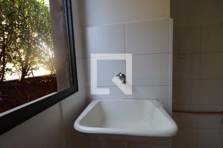 Cozinha de apartamento para alugar com 2 quartos, 58m² em Planalto Verde, Ribeirão Preto