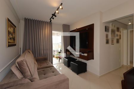 Sala de apartamento à venda com 2 quartos, 74m² em Campestre, Santo André