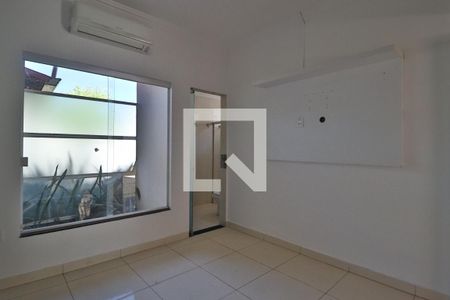 Quarto 2 - Suíte de casa para alugar com 3 quartos, 130m² em Granada, Uberlândia