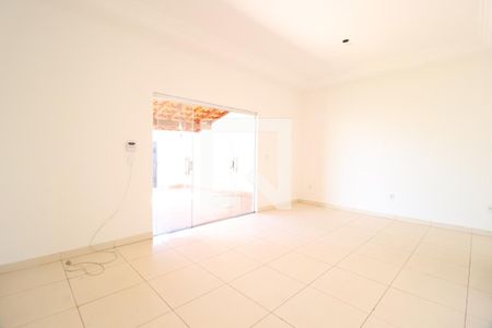 Sala de casa para alugar com 3 quartos, 130m² em Granada, Uberlândia