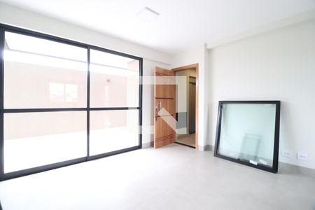 Sala de apartamento para alugar com 3 quartos, 105m² em Santa Mônica, Uberlândia