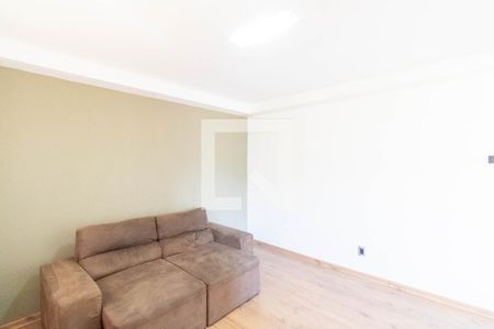 Sala de TV de casa para alugar com 2 quartos, 170m² em Inhoaíba, Rio de Janeiro