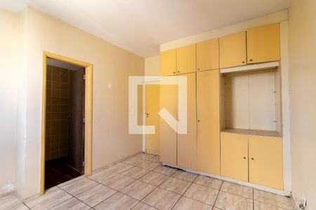 Quarto  de kitnet/studio para alugar com 1 quarto, 37m² em Centro, Campinas