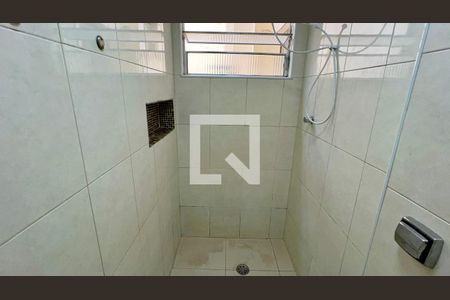 Banheiro de apartamento à venda com 3 quartos, 60m² em Pinheiros, São Paulo